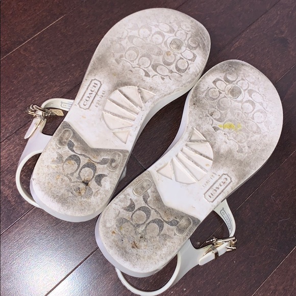 COACH LALA JELLY THONG SANDALS - Picture 7 of 7